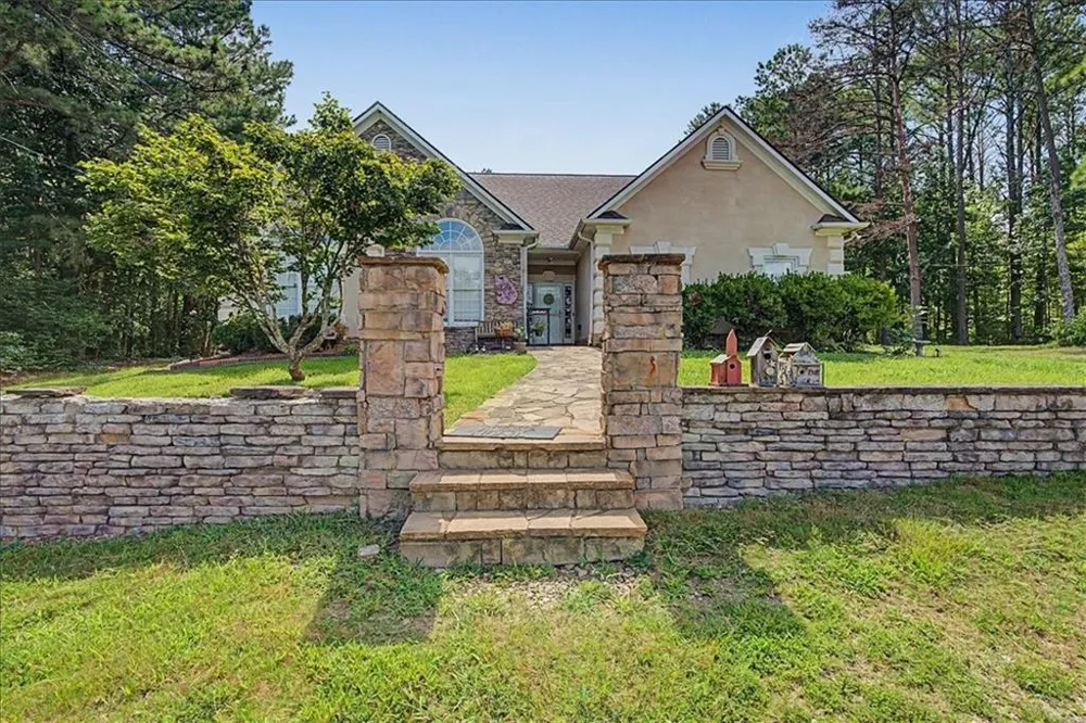 75 Raburn Road Bremen, GA 30110