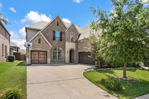 3318 Ridgecross Drive