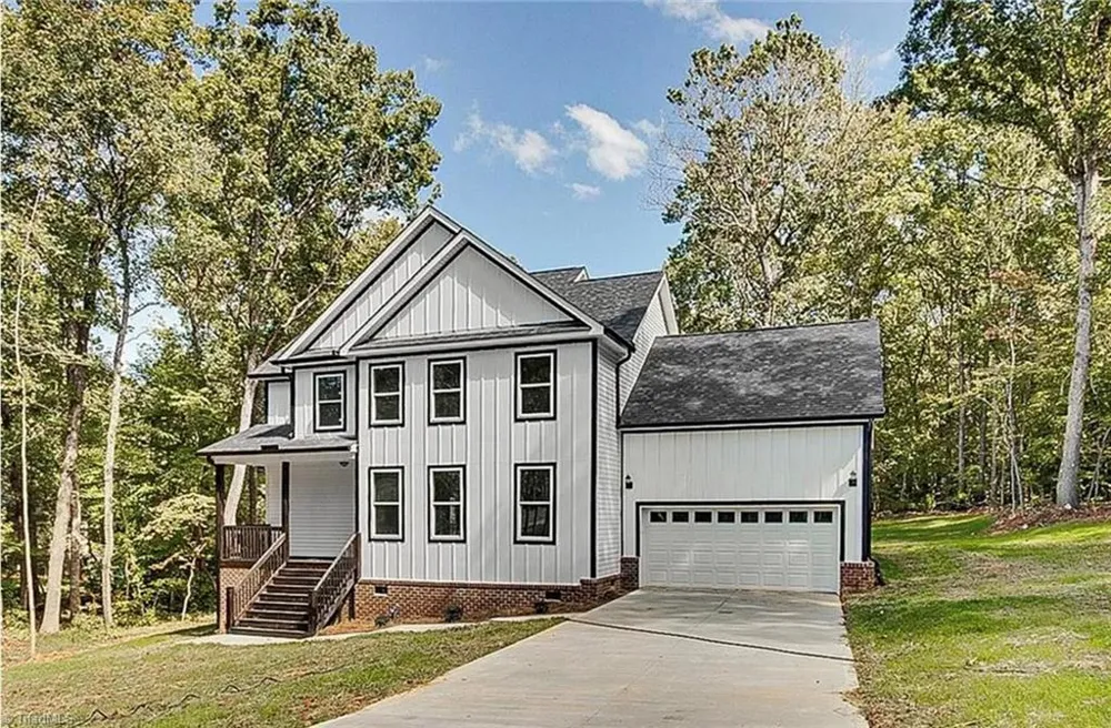 1559 Allen Court Asheboro, NC 27205