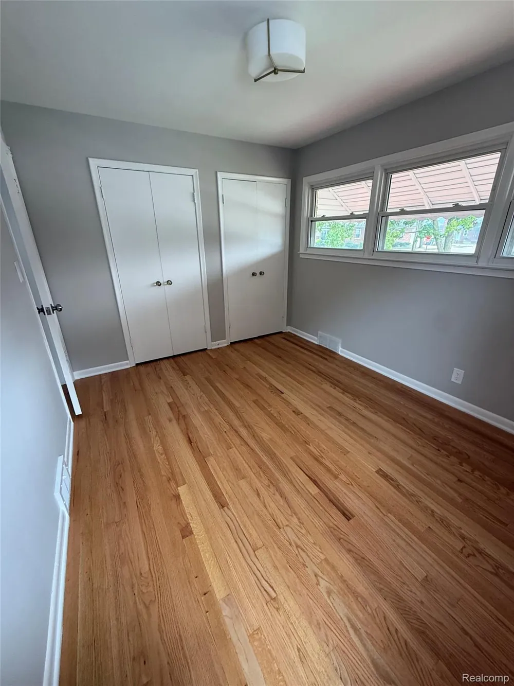 20017 California St Clair Shores City, MI 48080