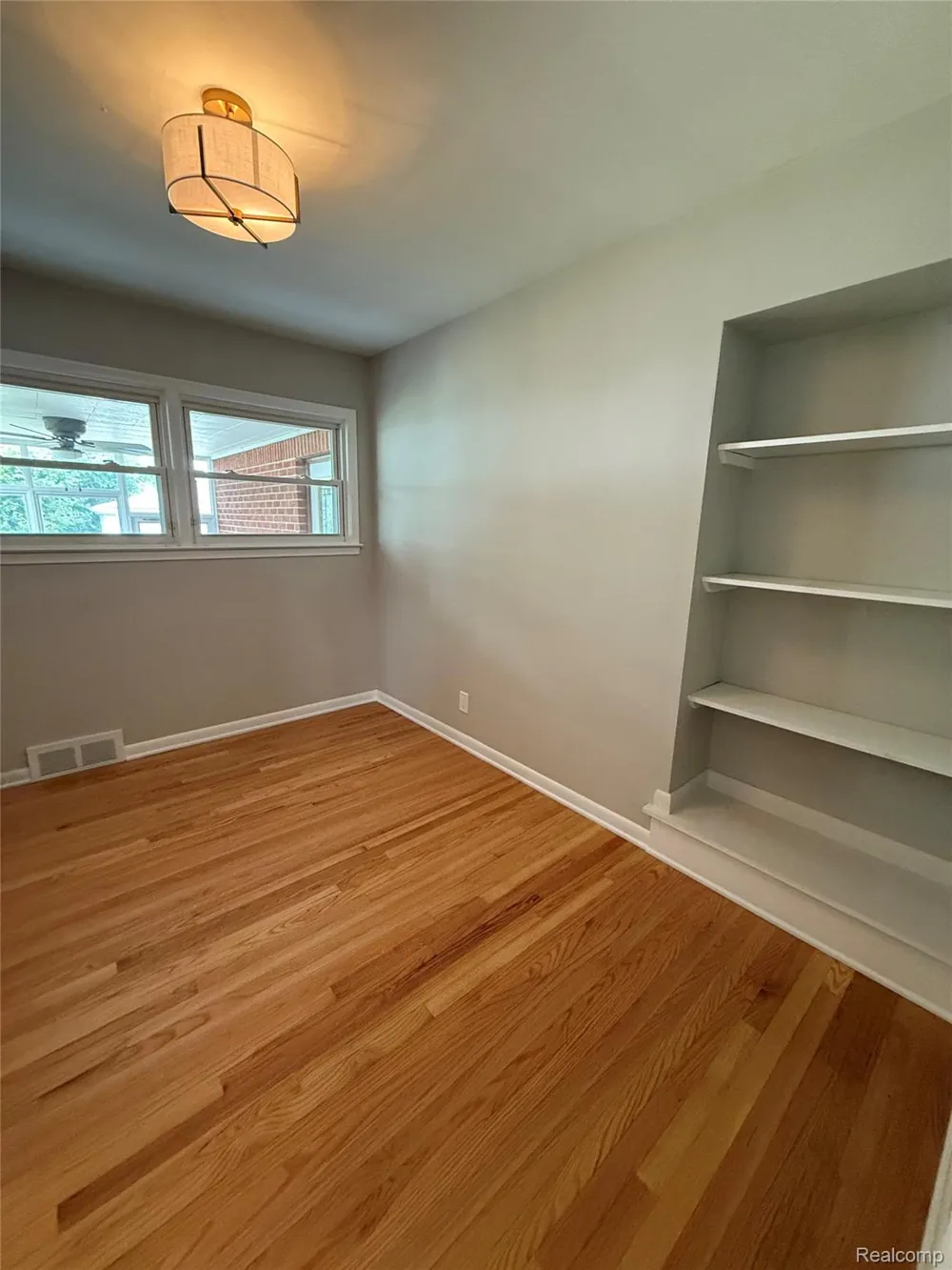 20017 California St Clair Shores City, MI 48080