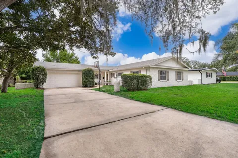 2464 HUNTERFIELD ROAD