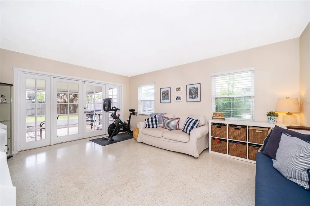 2464 HUNTERFIELD ROAD Maitland, FL 32751