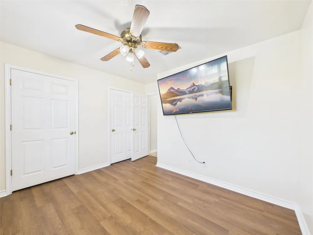 1125 Iris Crescent Drive Floresville, TX 78114