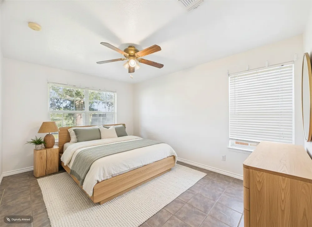 1125 Iris Crescent Drive Floresville, TX 78114