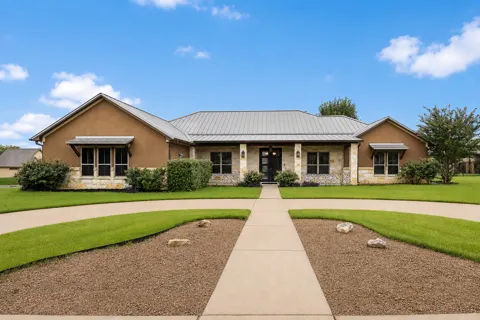 201 Eagle Valley Lane