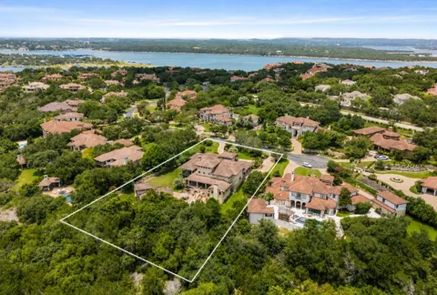 103 Bella Cima Drive