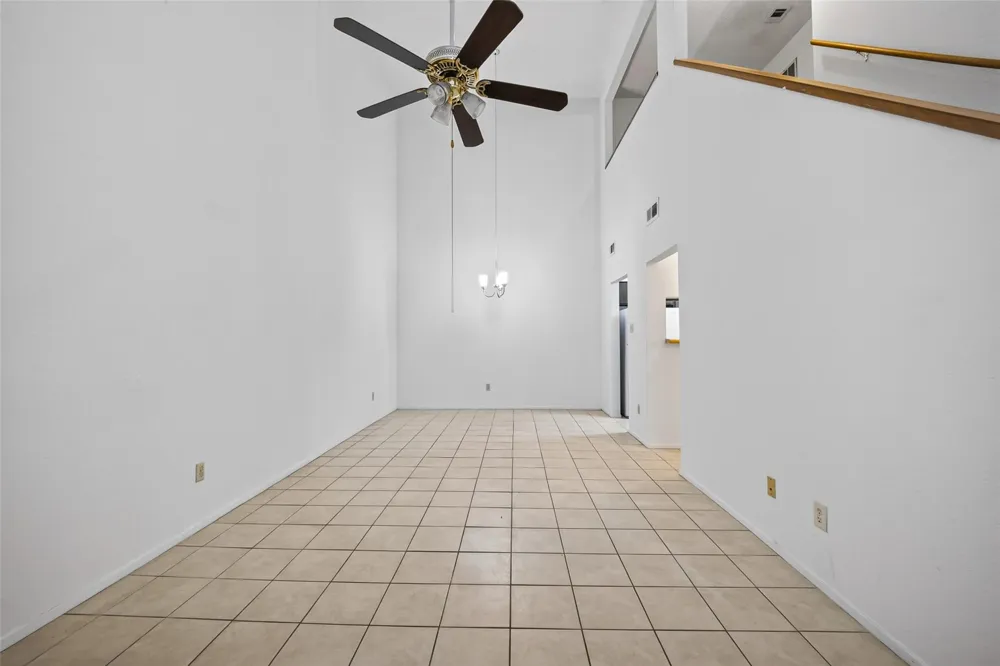 9435 Pagewood Lane Houston, TX 77063