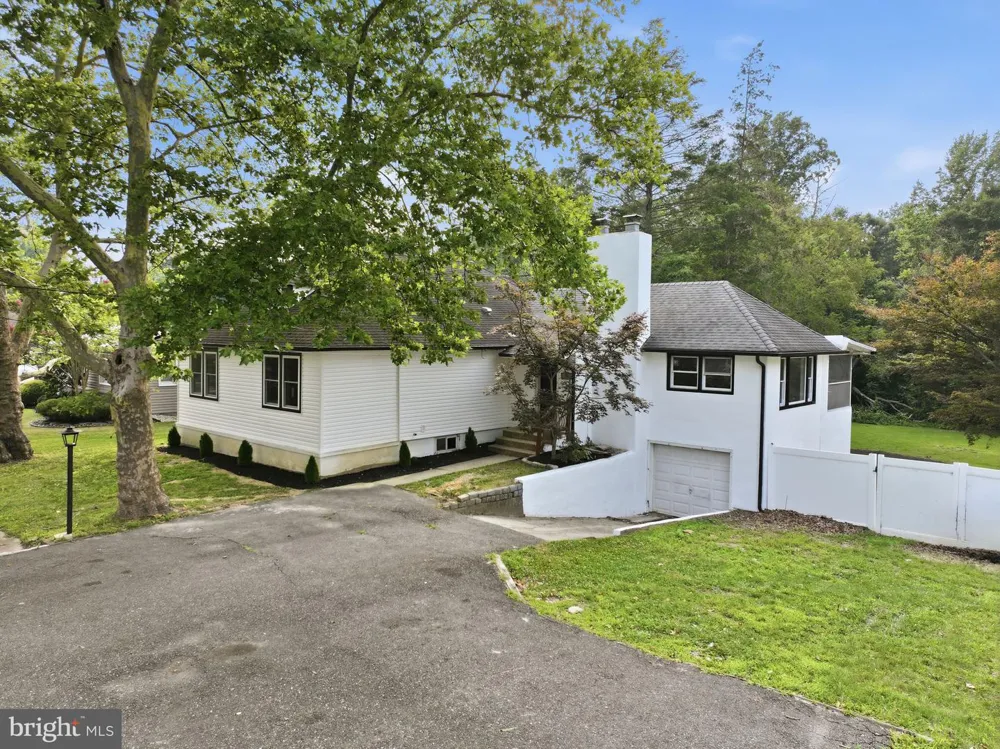 10 SPRUCE STREET Sewell, NJ 08080