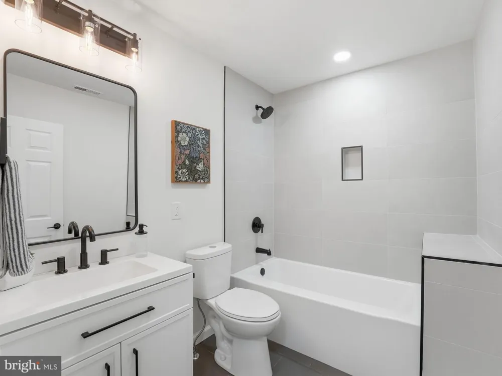 10 SPRUCE STREET Sewell, NJ 08080