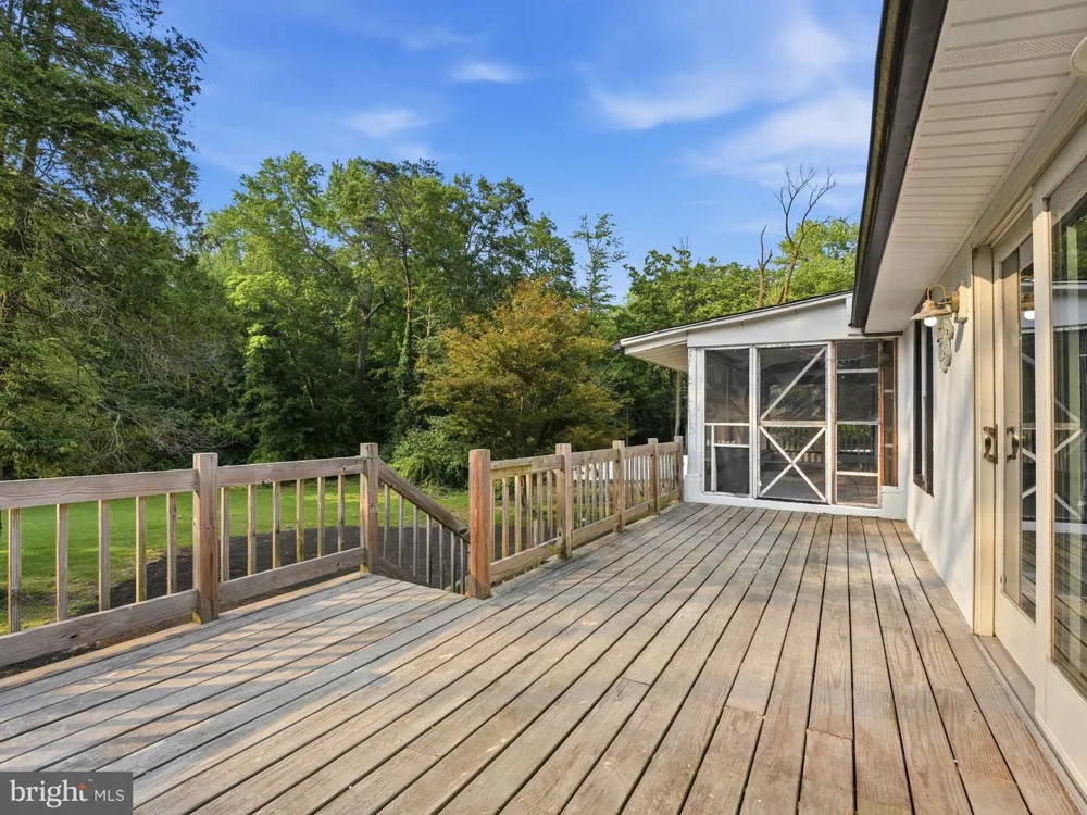 10 SPRUCE STREET Sewell, NJ 08080