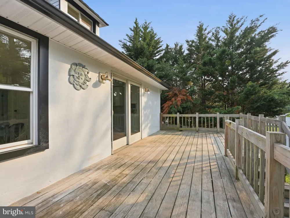 10 SPRUCE STREET Sewell, NJ 08080