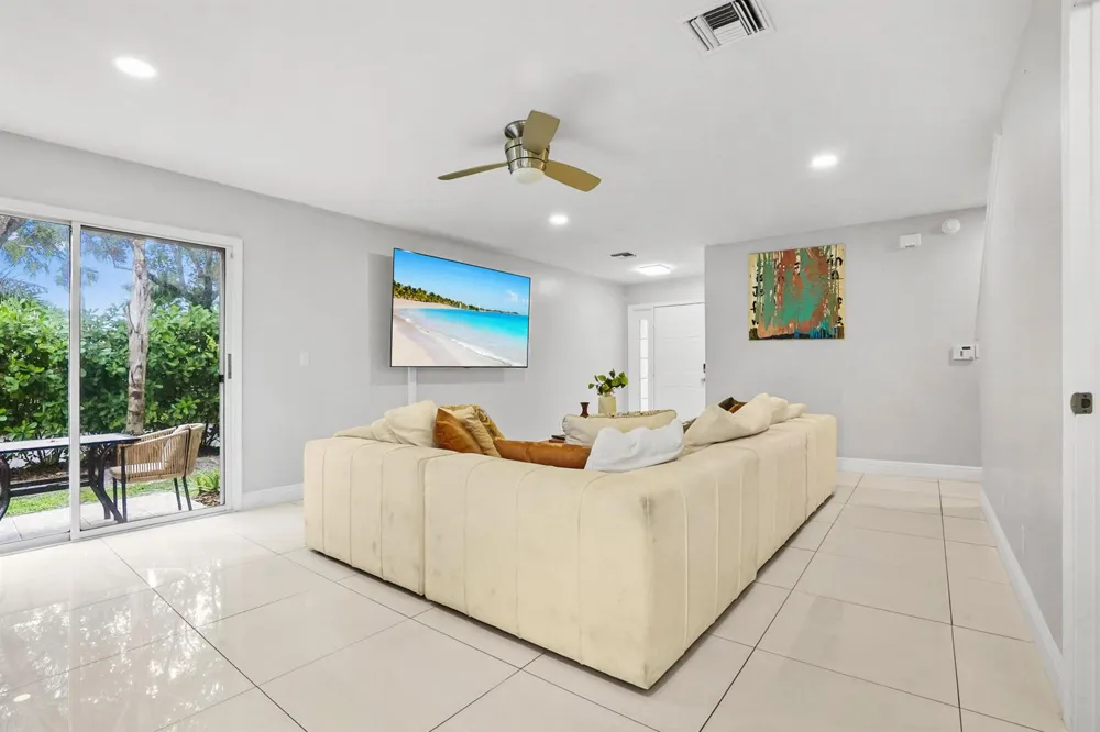110 Crosswinds Drive 