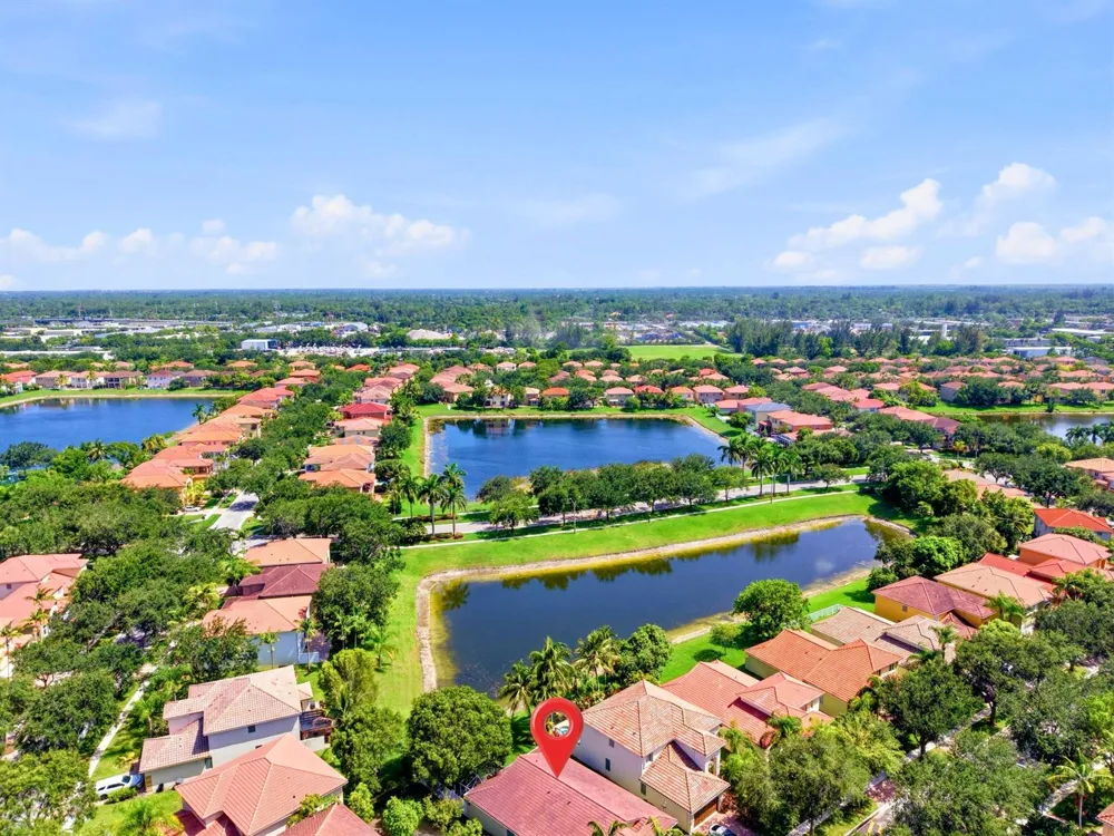 6906 ALISO AVENUE West Palm Beach, FL 33413
