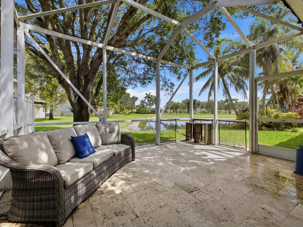 6906 ALISO AVENUE West Palm Beach, FL 33413