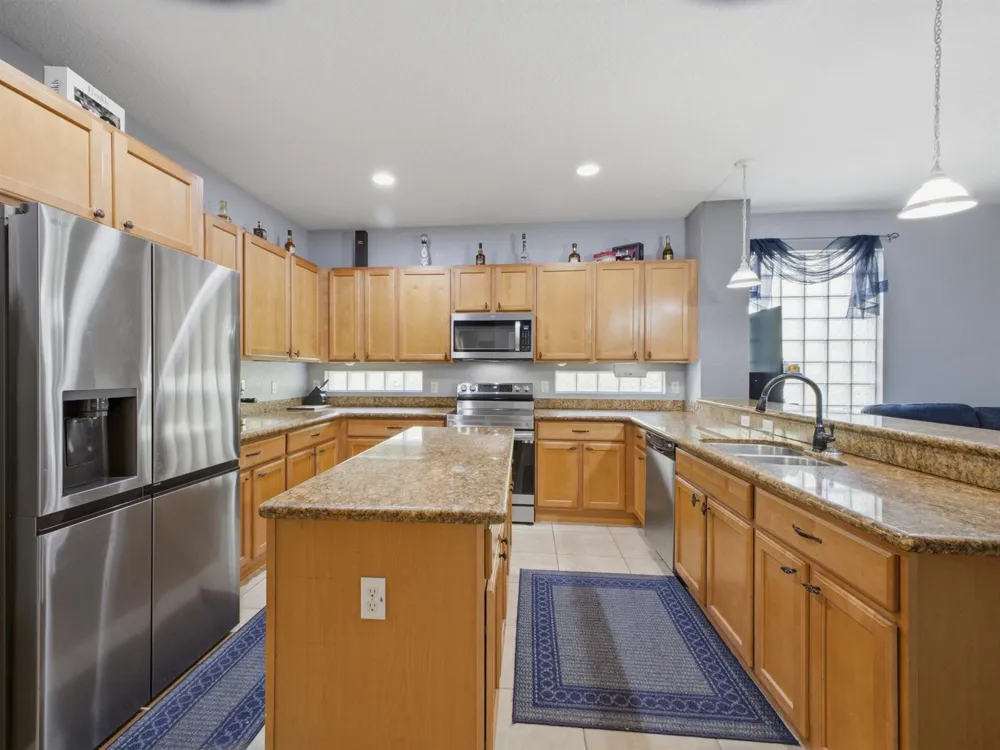 6906 ALISO AVENUE West Palm Beach, FL 33413