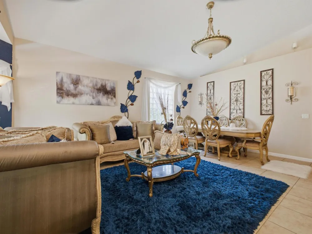 6906 ALISO AVENUE West Palm Beach, FL 33413