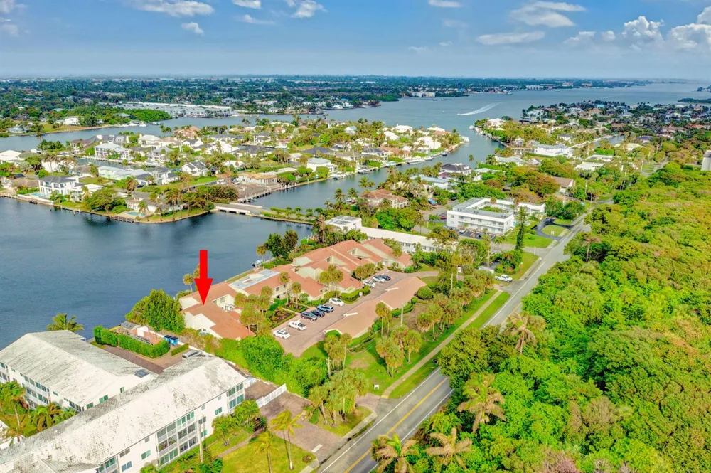 6550 Ocean Boulevard #1 Ocean Ridge, FL 33435