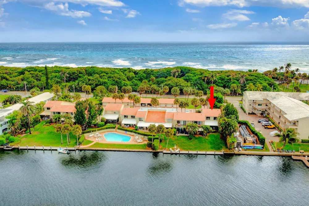 6550 Ocean Boulevard #1 Ocean Ridge, FL 33435