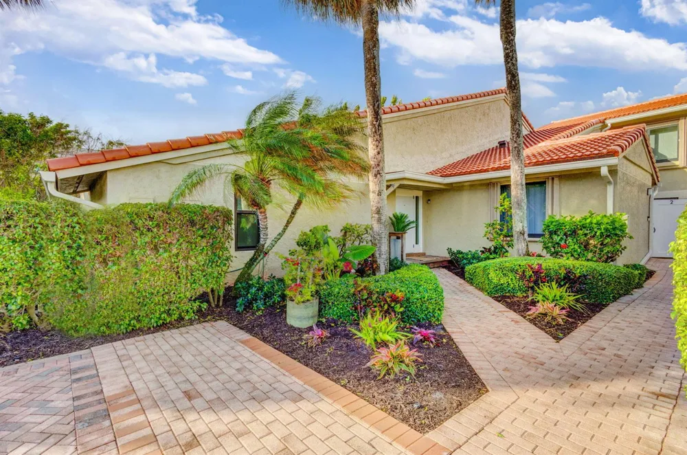 6550 Ocean Boulevard #1 Ocean Ridge, FL 33435