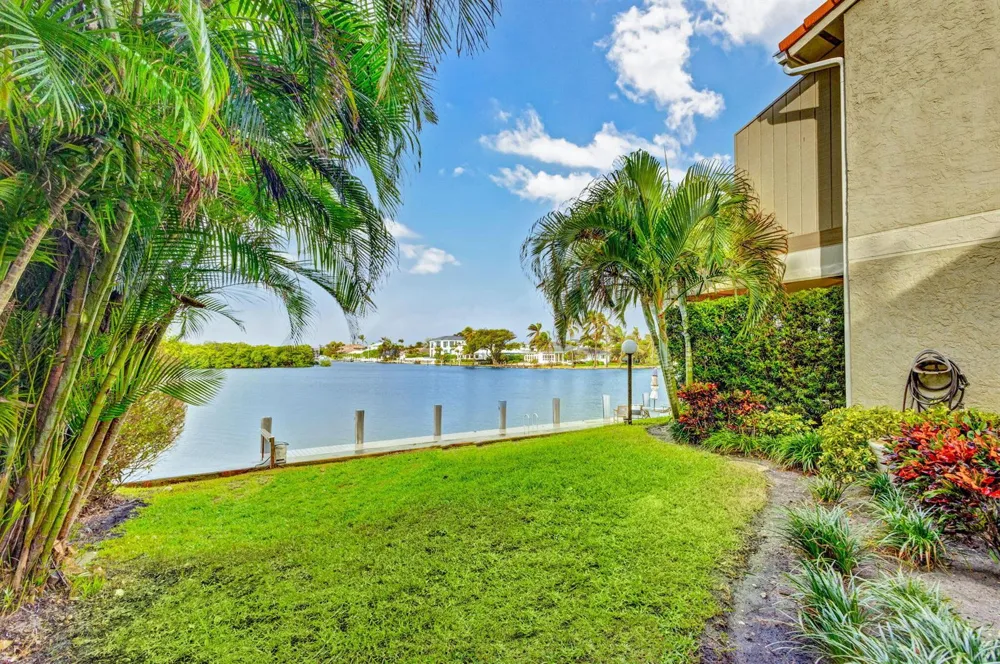 6550 Ocean Boulevard #1 Ocean Ridge, FL 33435