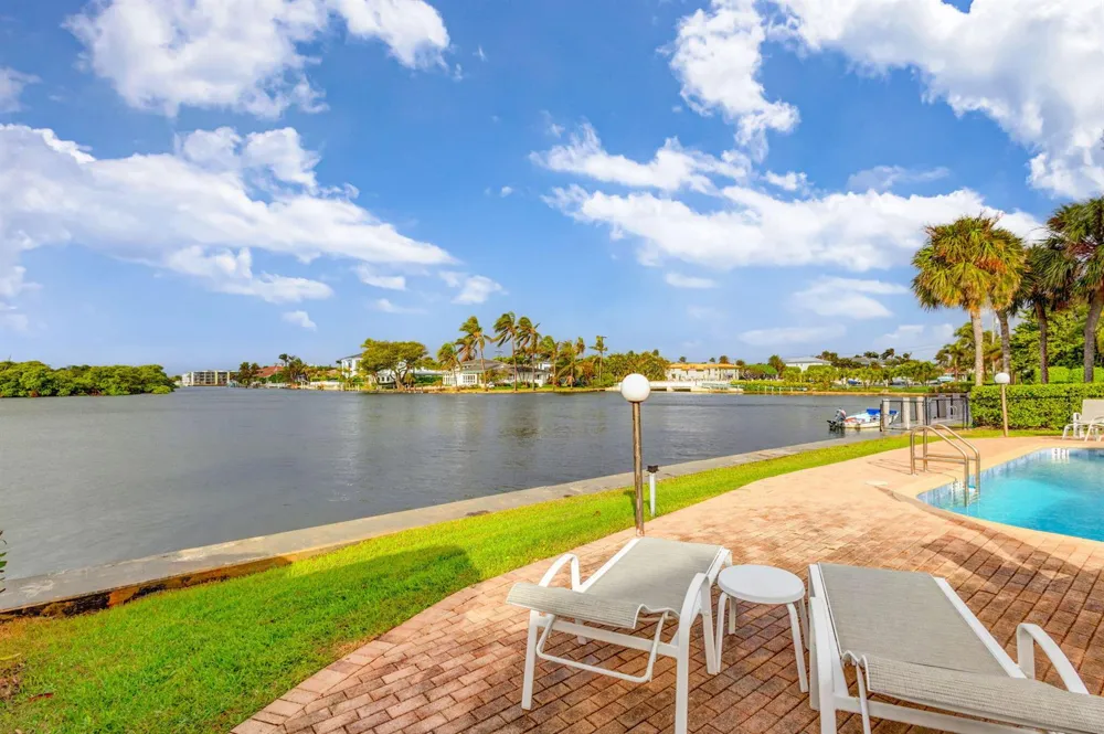 6550 Ocean Boulevard #1 Ocean Ridge, FL 33435