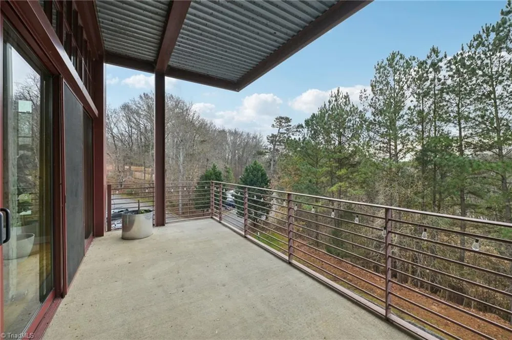 1860 Sissipahaw Way #D-208 Saxapahaw, NC 27253