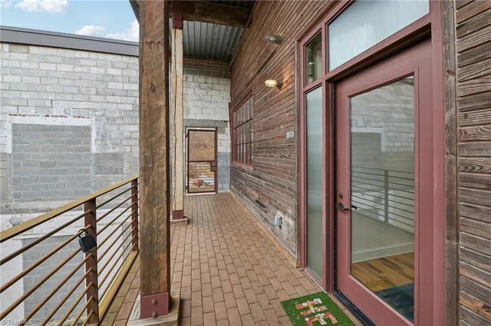 1860 Sissipahaw Way #D-208 Saxapahaw, NC 27253
