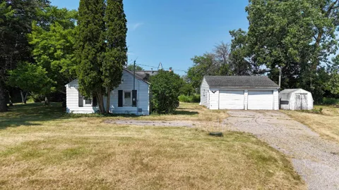 3126 W Remus Road
