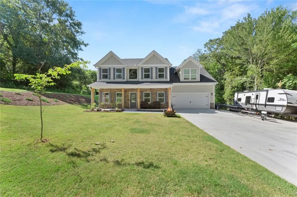 272 Cherry Street Cornelia, GA 30531