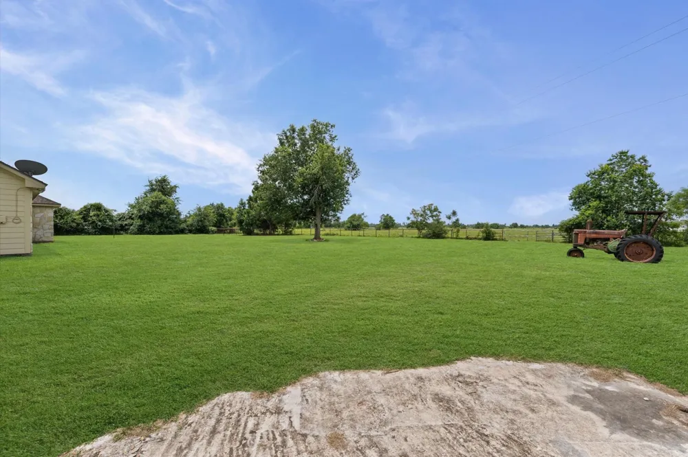 15155 Schmidt Road Waller, TX 77484