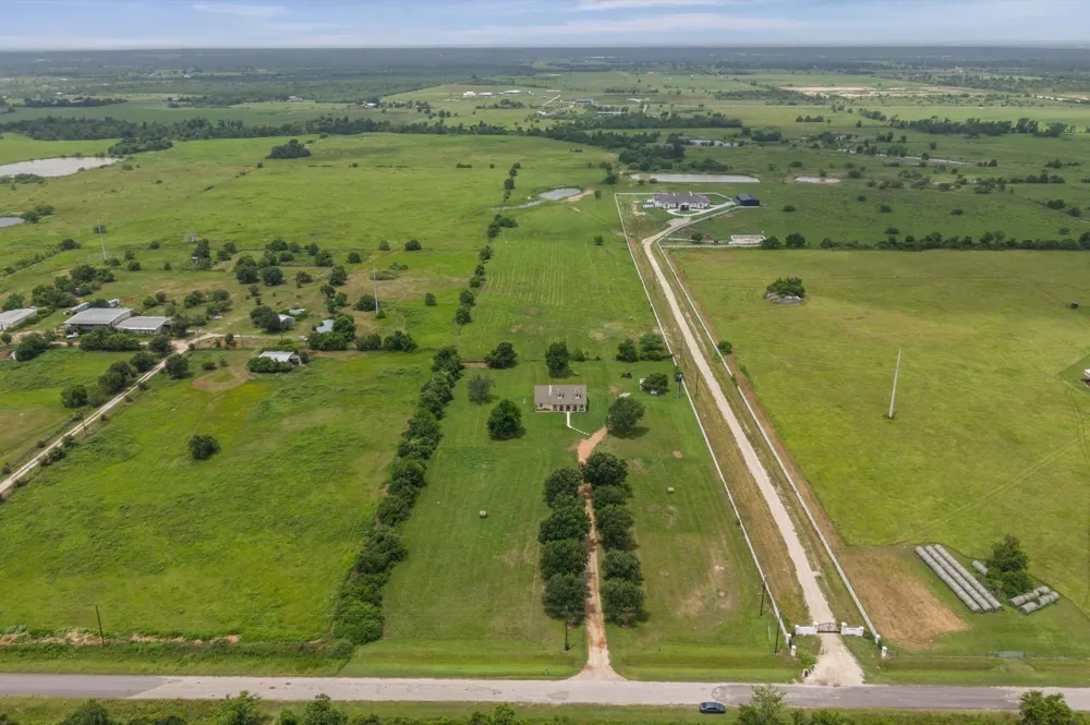 15155 Schmidt Road Waller, TX 77484