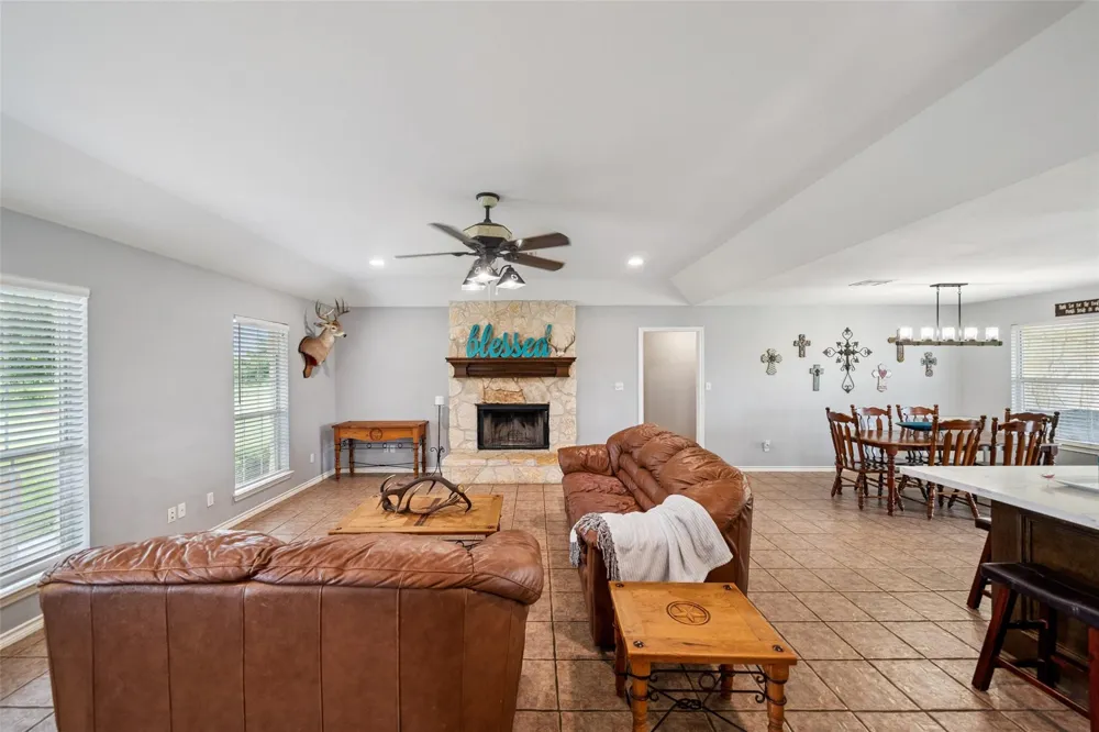 15155 Schmidt Road Waller, TX 77484