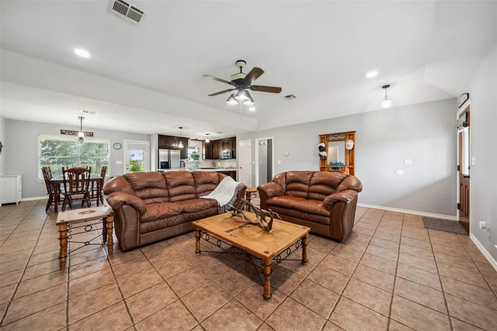 15155 Schmidt Road Waller, TX 77484