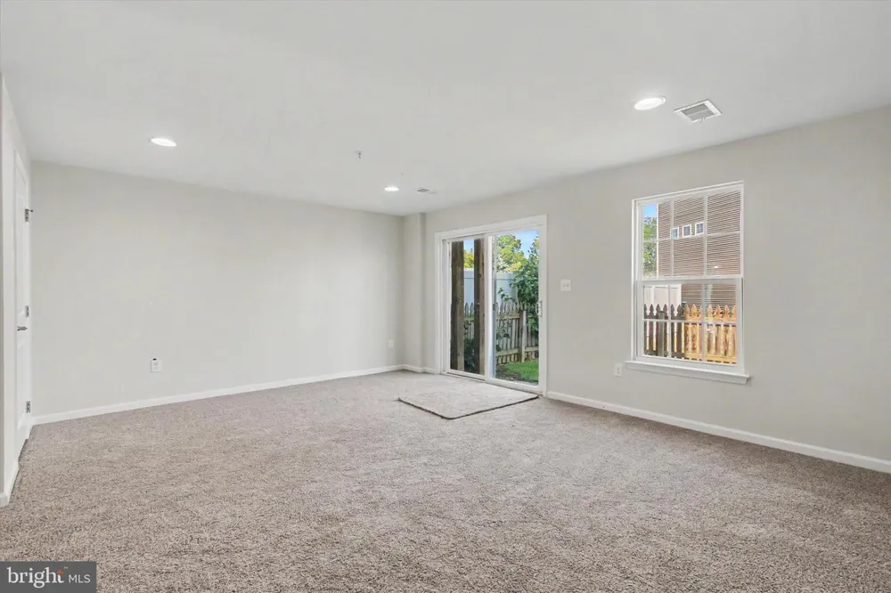 414 CHARLES AVENUE Hanover, PA 17331