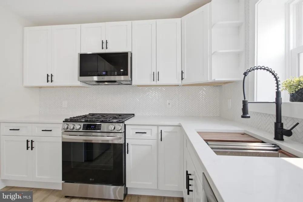 314 SWARTHMORE AVENUE Folsom, PA 19033