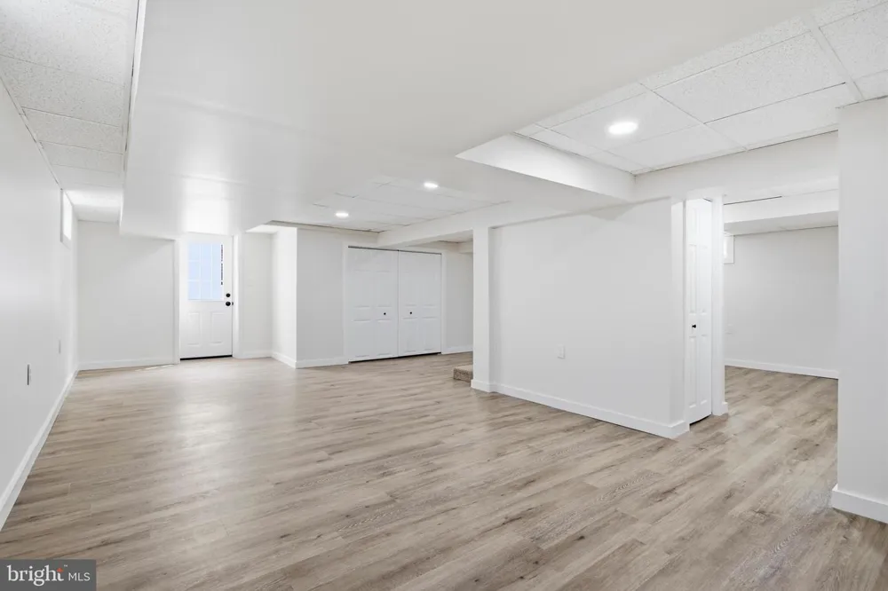 314 SWARTHMORE AVENUE Folsom, PA 19033