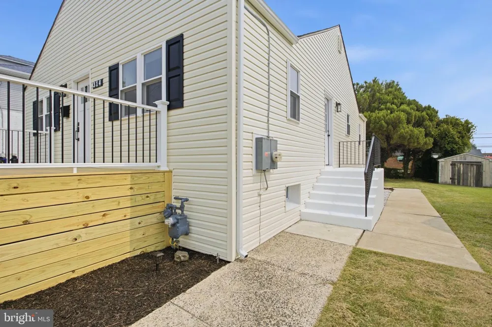 314 SWARTHMORE AVENUE Folsom, PA 19033