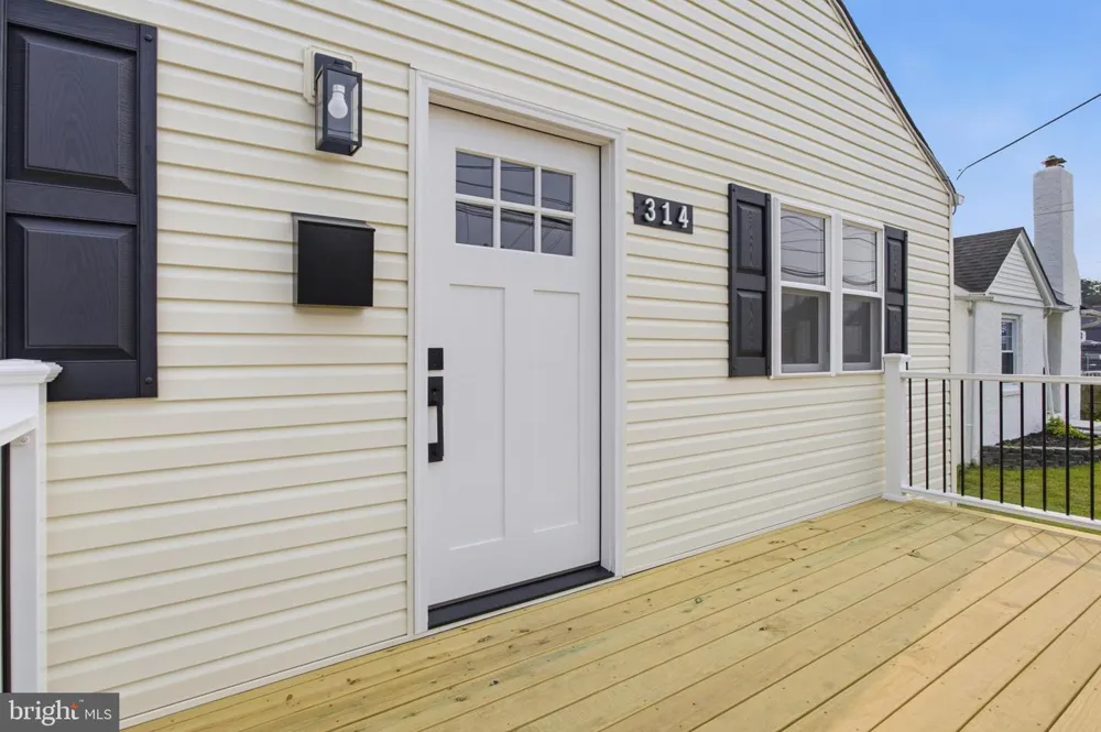 314 SWARTHMORE AVENUE Folsom, PA 19033