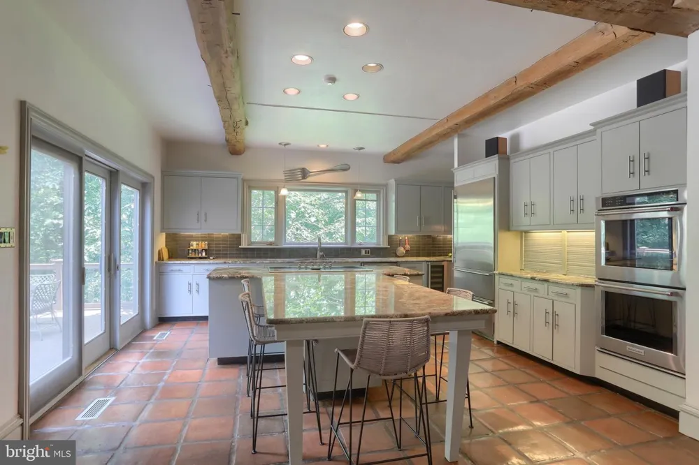51 HILL MANOR DRIVE Hershey, PA 17033