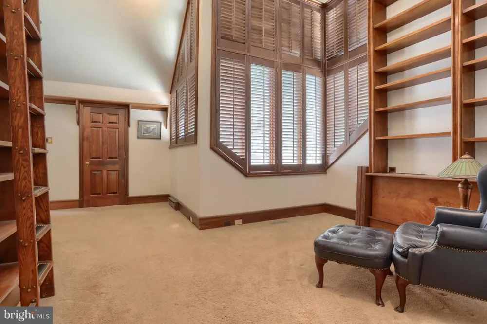 51 HILL MANOR DRIVE Hershey, PA 17033