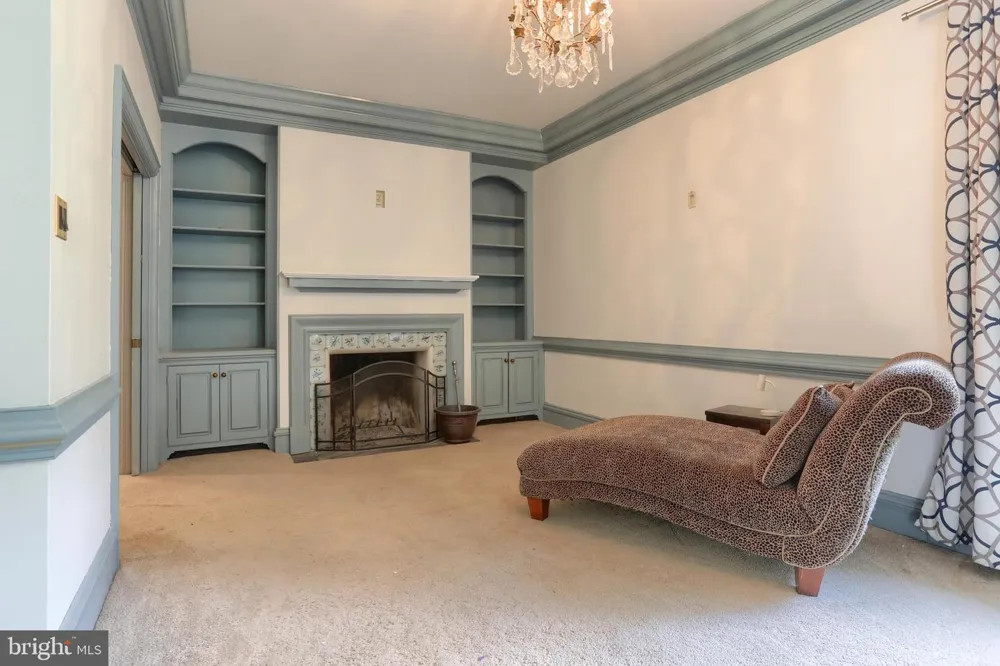 51 HILL MANOR DRIVE Hershey, PA 17033