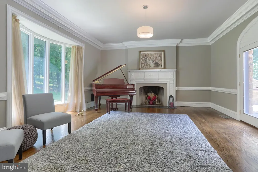 51 HILL MANOR DRIVE Hershey, PA 17033