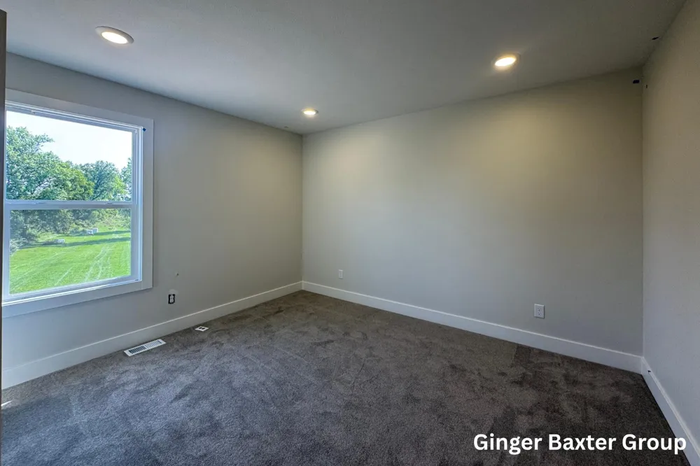 11516 Shoreline Drive #104 Allendale, MI 49401