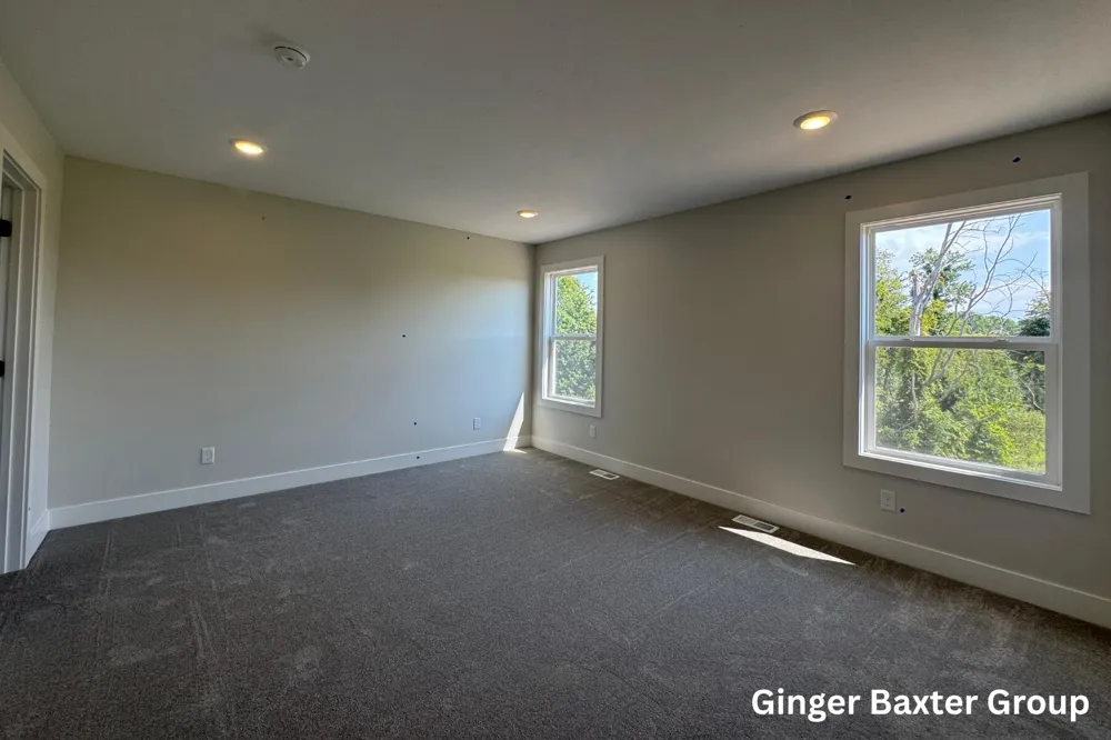 11516 Shoreline Drive #104 Allendale, MI 49401