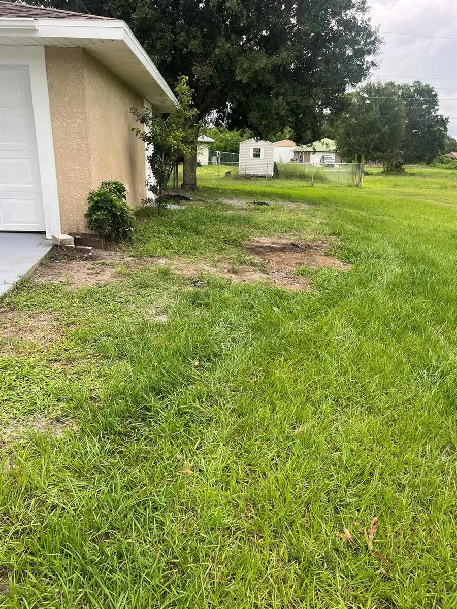 3422 NW 26TH AVENUE Okeechobee, FL 34972