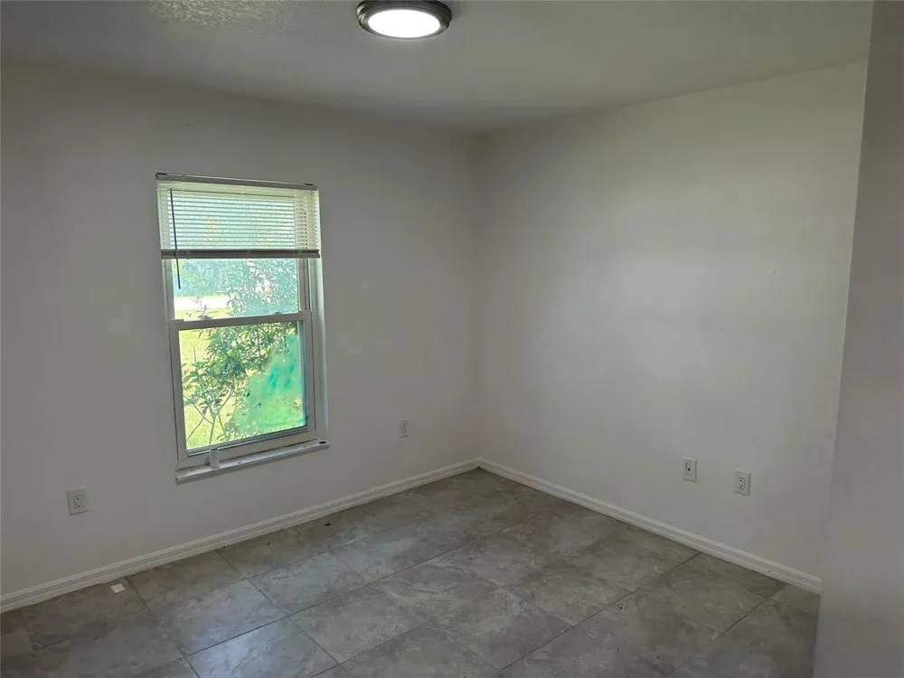 3422 NW 26TH AVENUE Okeechobee, FL 34972