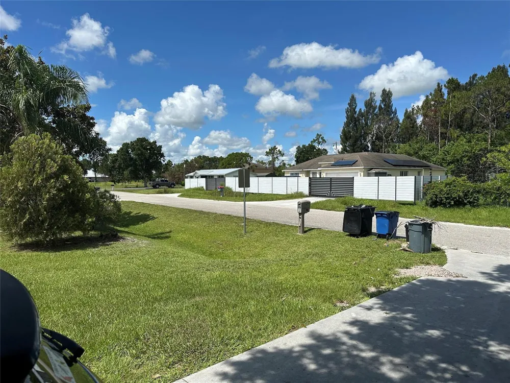 3422 NW 26TH AVENUE Okeechobee, FL 34972