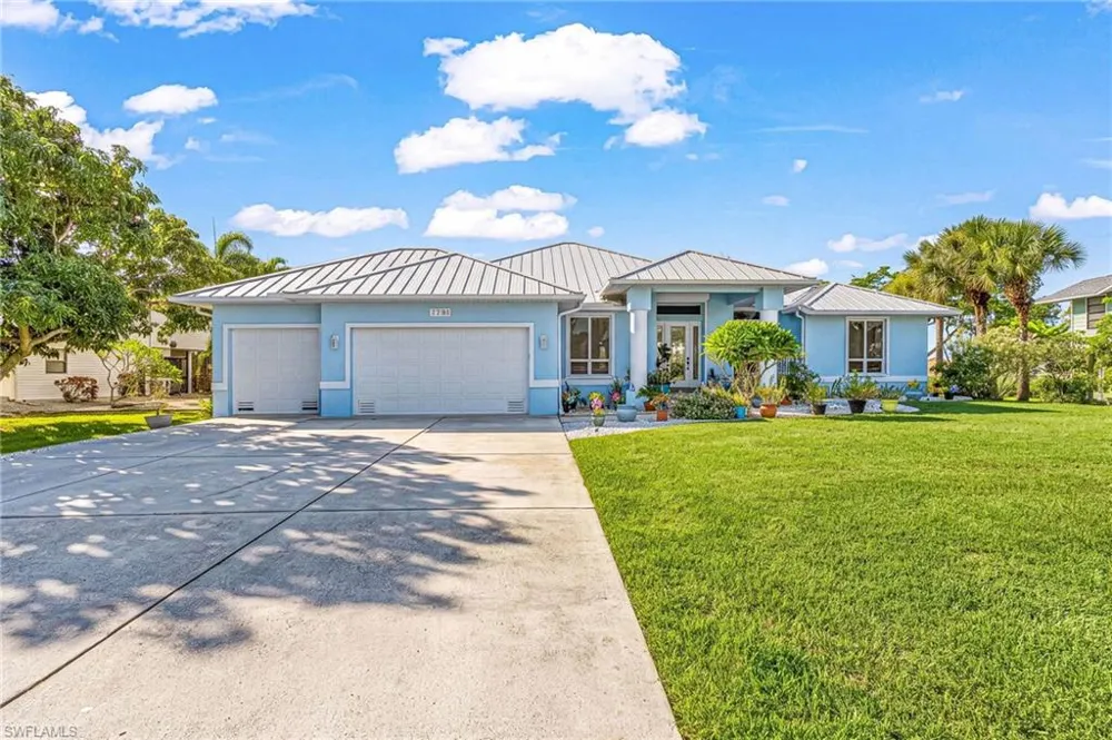 7791 Grande Pine Road Bokeelia, FL 33922