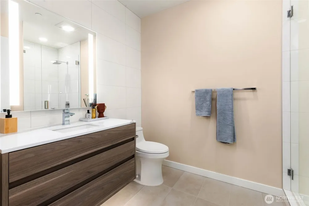 10232 NE 10th Street #805 Bellevue, WA 98004